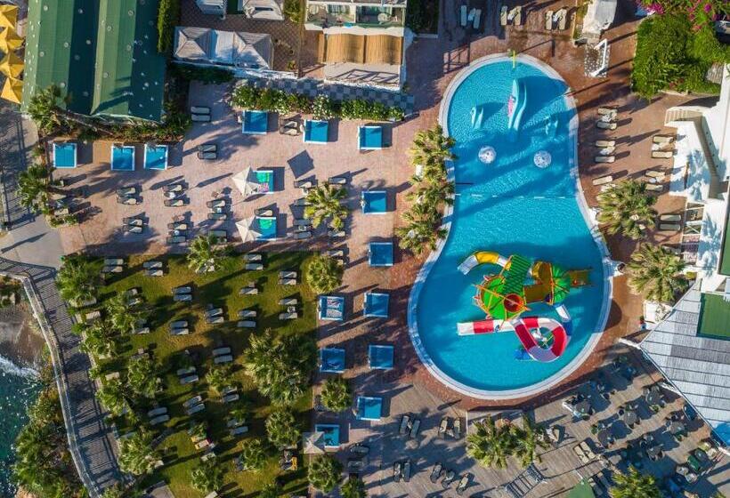 فندق Star Beach Village & Water Park