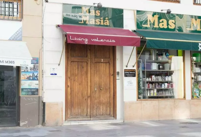 Living Valencia Apartments   Merced