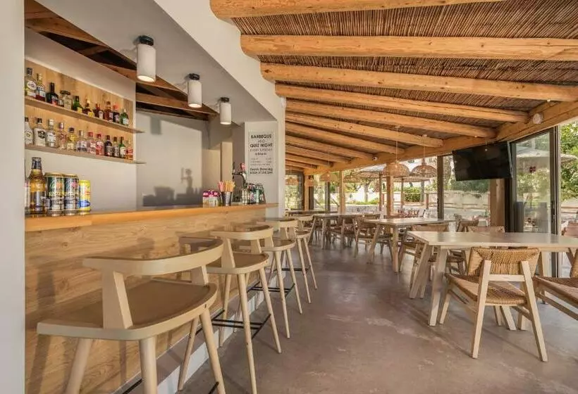 Paradise Elegant Apartments   Perfect Escape On The Beach