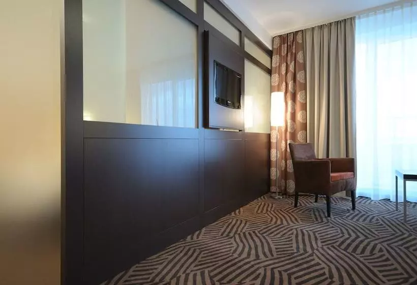 בית מלון כפרי Best Western soibelmanns Frankfurt Airport