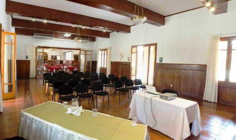 Dm Hoteles Mossone   Ica