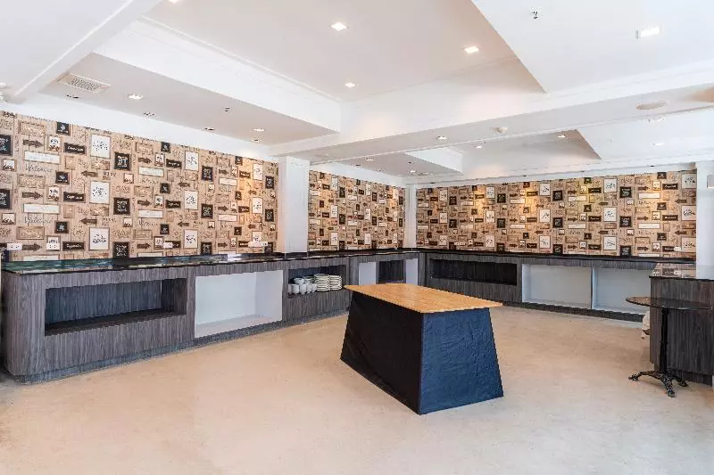 Heeton Concept Hotel Pattaya By Compass Hospitality