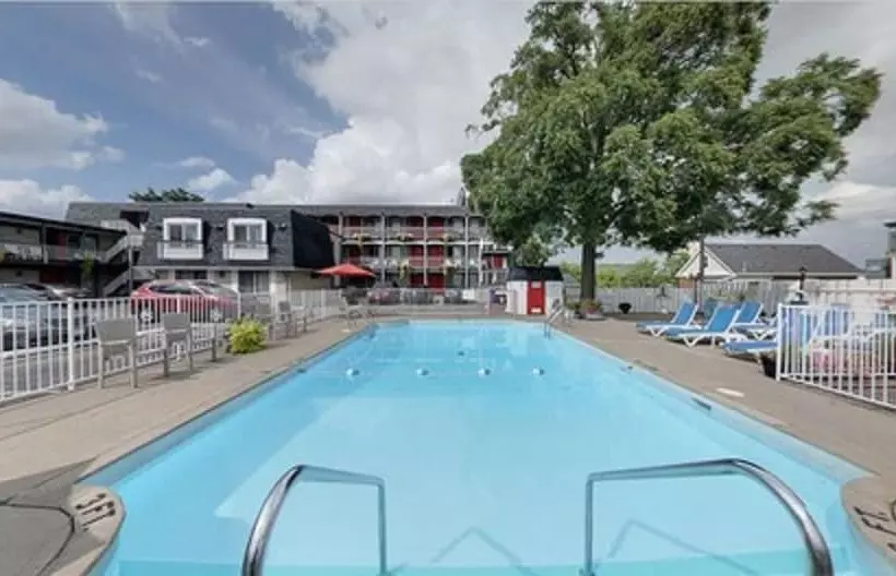 ホテル Kings Inn Near The Falls