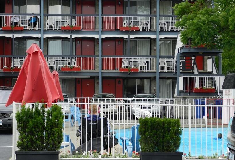 هتل Kings Inn Near The Falls