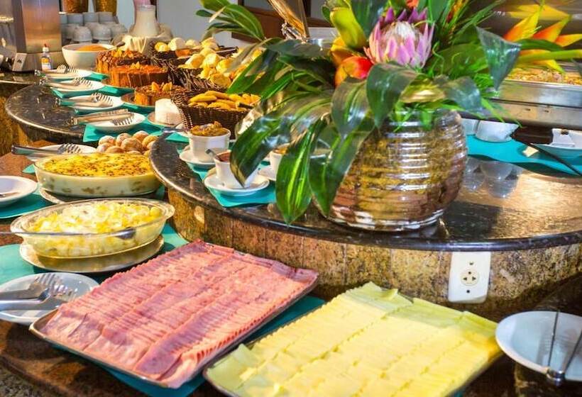 ホテル Monte Pascoal Praia