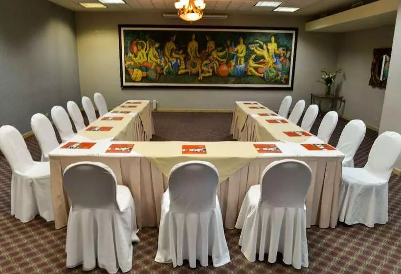 فندق Plaza Del General