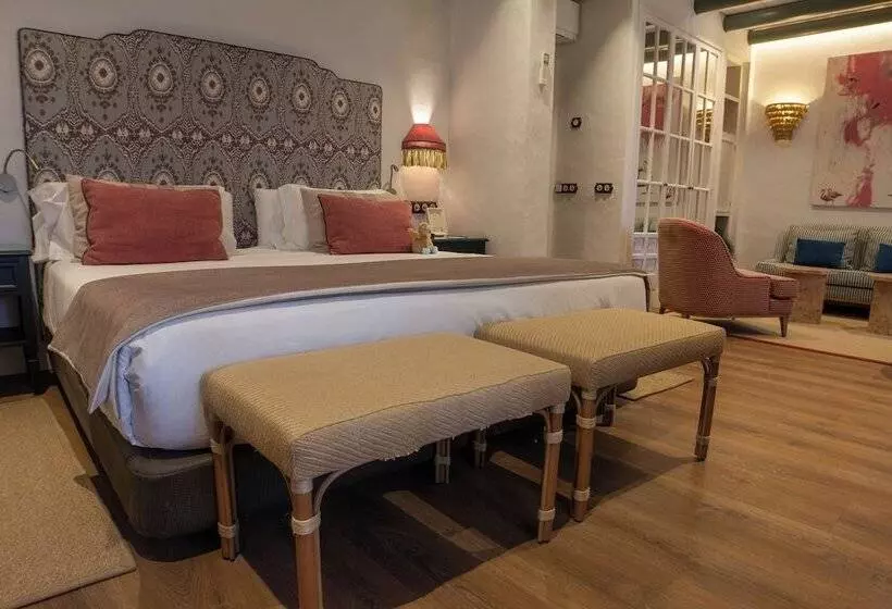 هتل روستایی Hotel La Malvasia