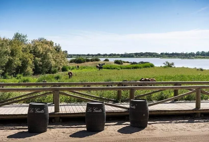 هتل روستایی Hotel La Malvasia