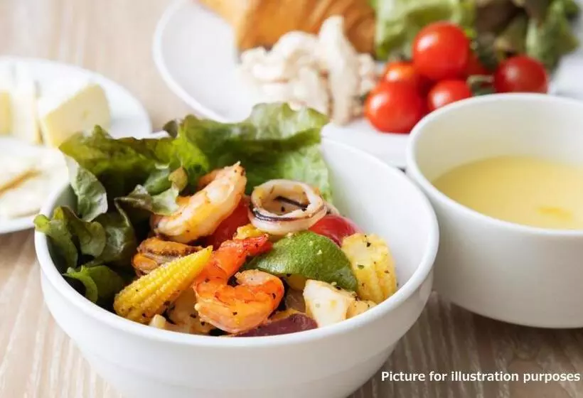 בית מלון כפרי The B Akasaka