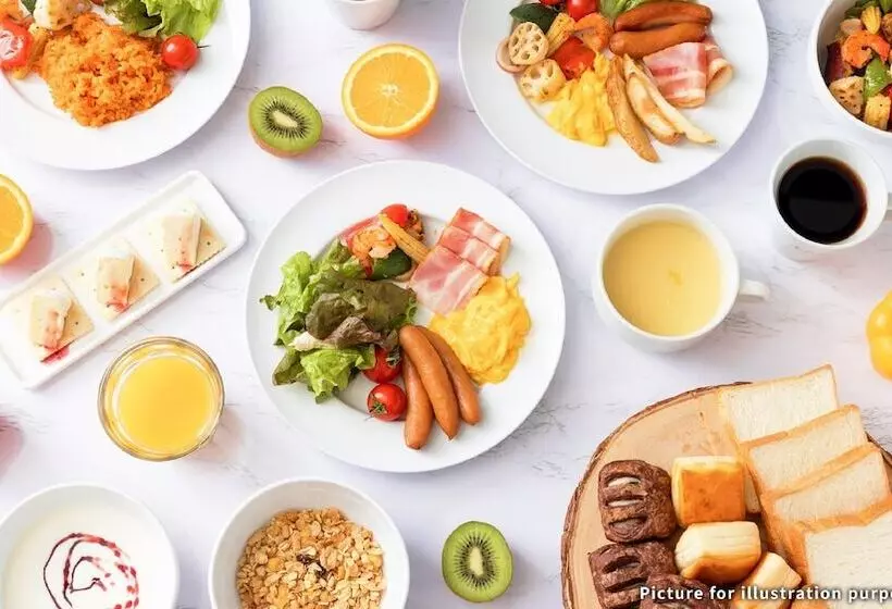 בית מלון כפרי The B Akasaka