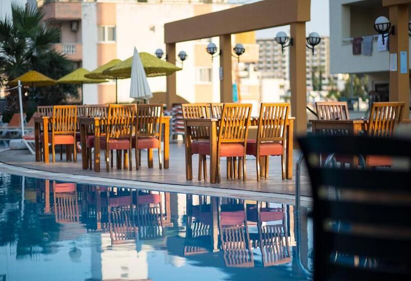 Tuntas Family Suites Kusadasi