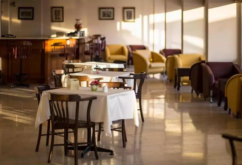 Tuntas Family Suites Kusadasi