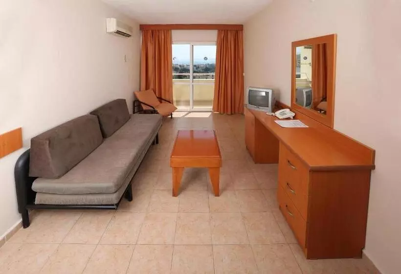 Tuntas Family Suites Kusadasi