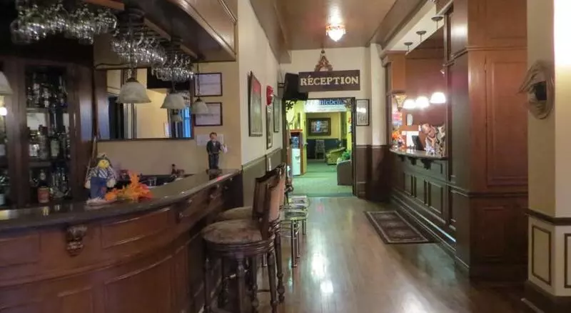 酒店 Auberge Montebello