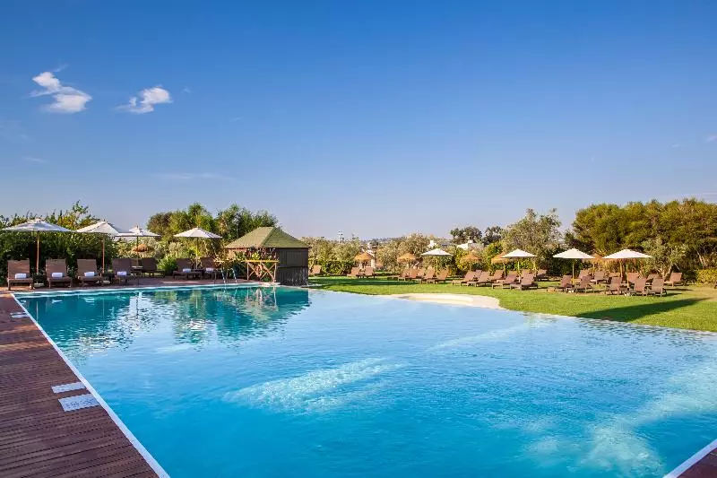 Convento Do Espinheiro, Historic Hotel & Spa