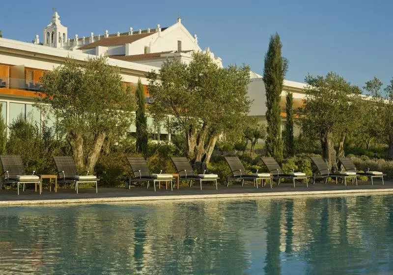 Convento Do Espinheiro, Historic Hotel & Spa