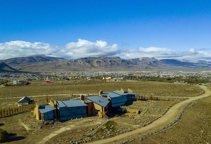هتل Design Suites Calafate