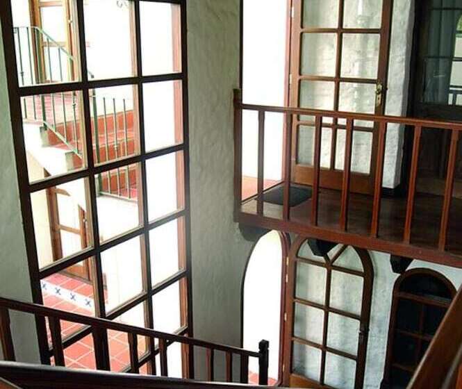 فندق Don Antonio Posada