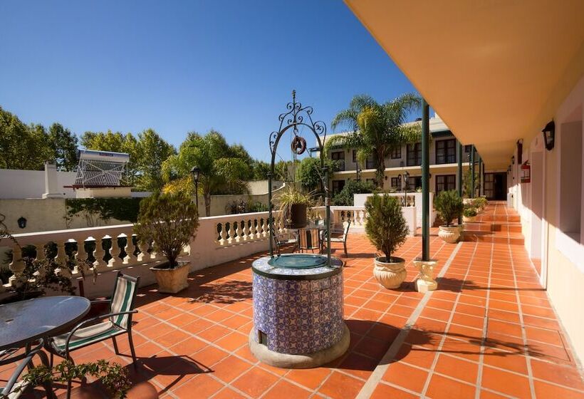 فندق Don Antonio Posada