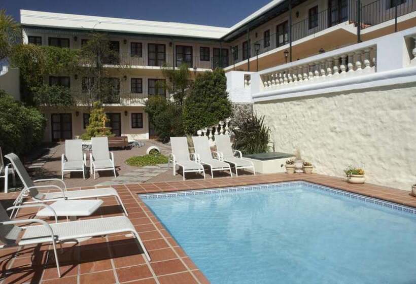 فندق Don Antonio Posada