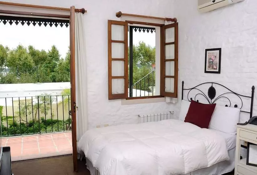 هتل Don Antonio Posada