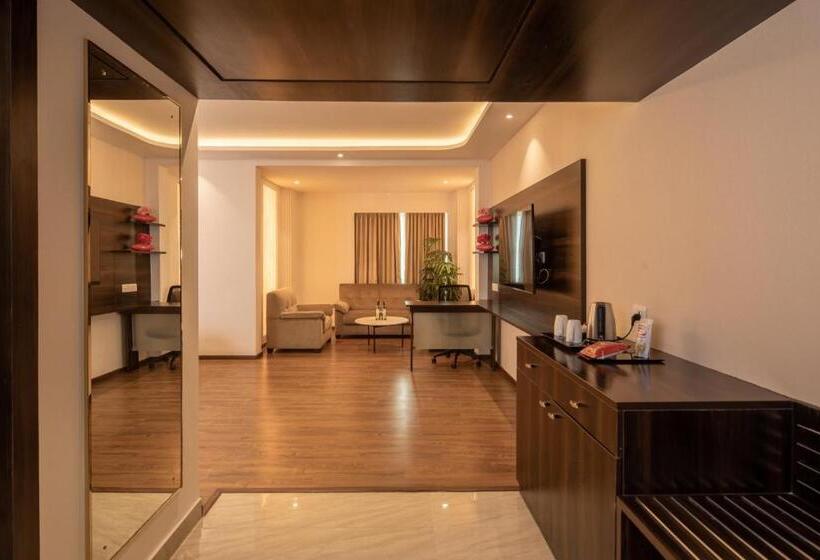 Goldfinch Hotel Bangalore