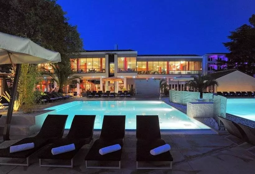 Hotel Pelegrin Plava Laguna