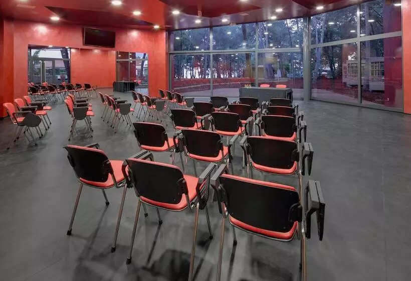 Hotel Pelegrin Plava Laguna