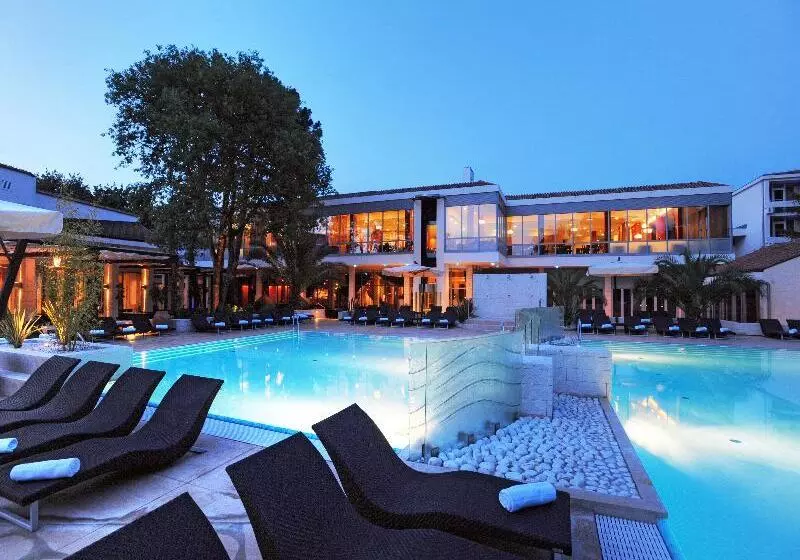 Hotel Pelegrin Plava Laguna