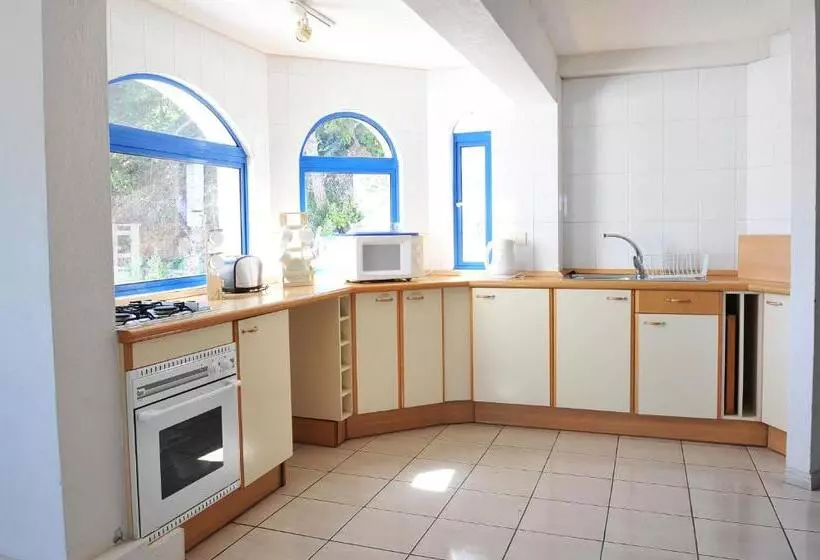 هتل Mr Mar Suites