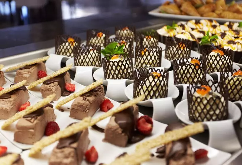 ホテル Potidea Palace