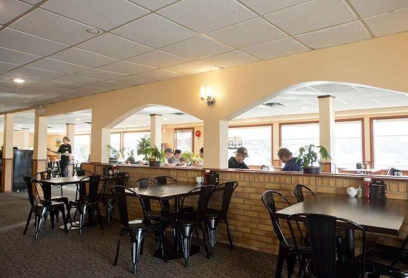 בית מלון כפרי Valemount Vacation Inn