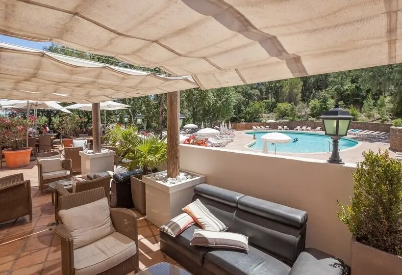 استراحتگاه Residence Pierre & Vacances Les Restanques Du Golfe De Sainttropez