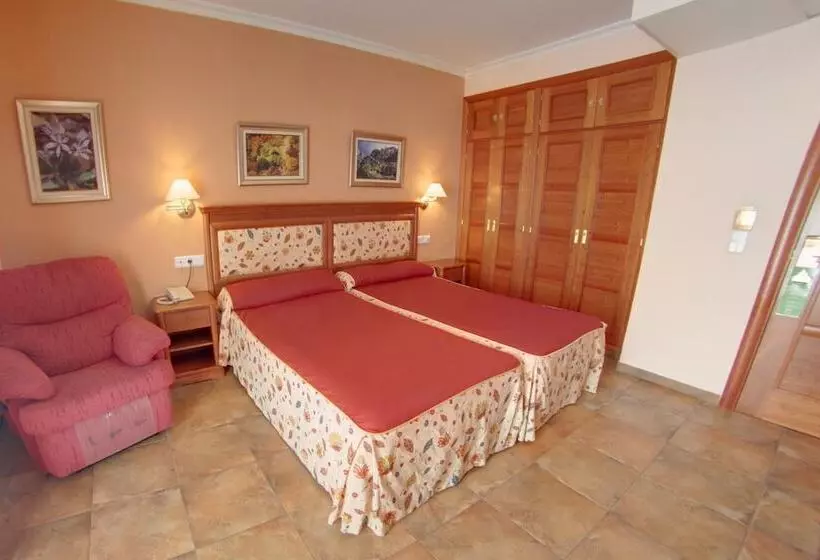 Отель Balneario Parque De Cazorla