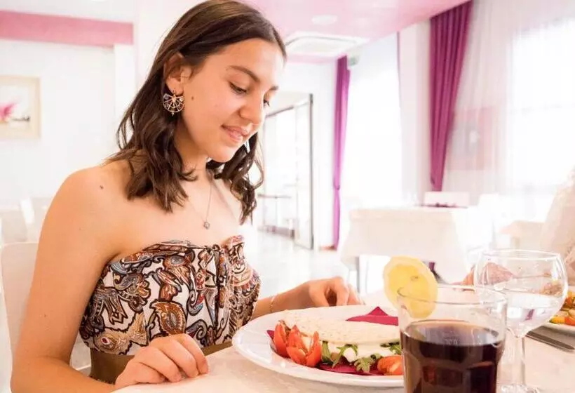 בית מלון כפרי Capinera