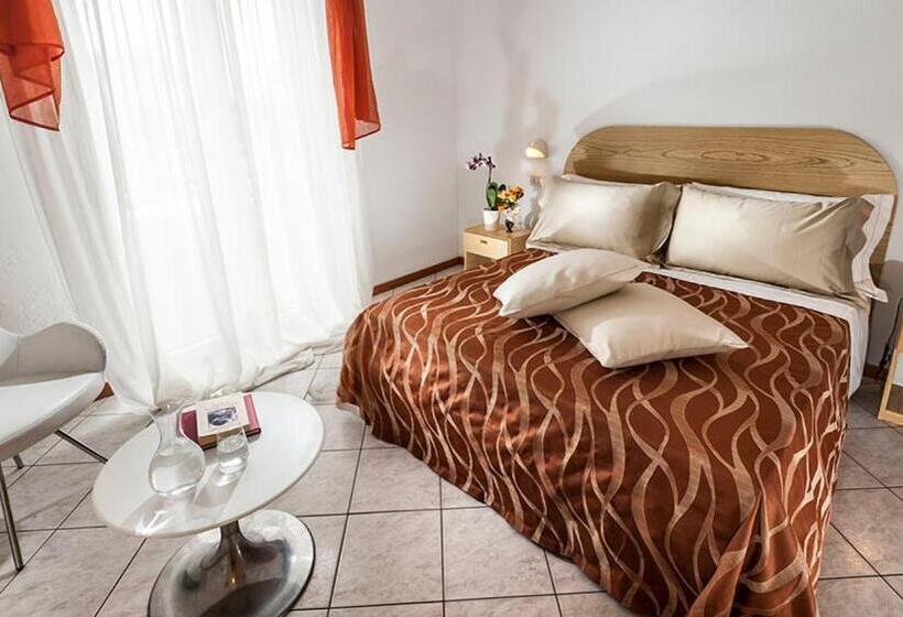 בית מלון כפרי Capinera