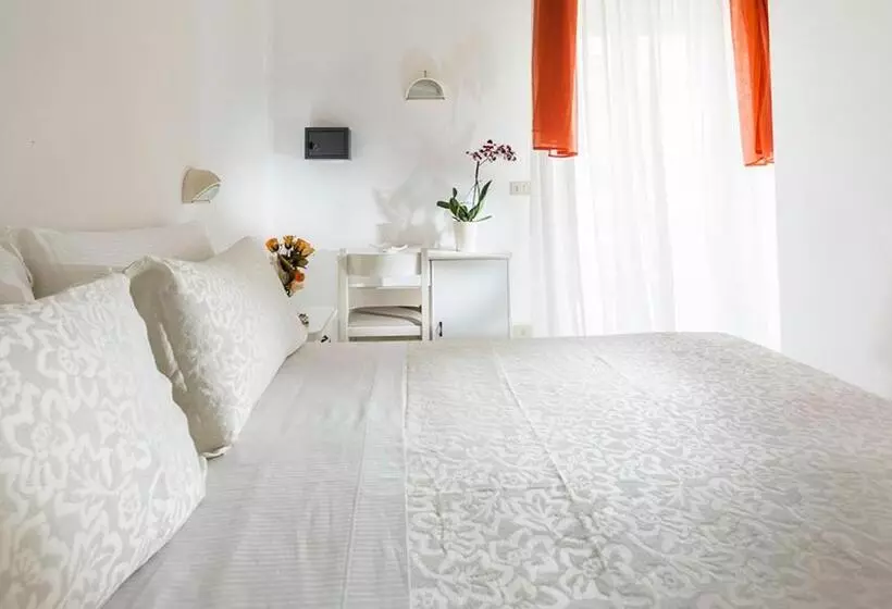 בית מלון כפרי Capinera