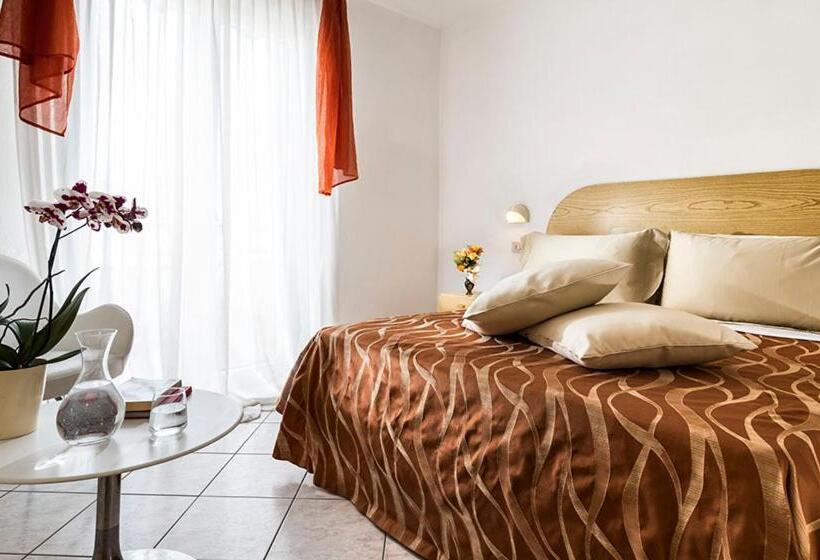 בית מלון כפרי Capinera