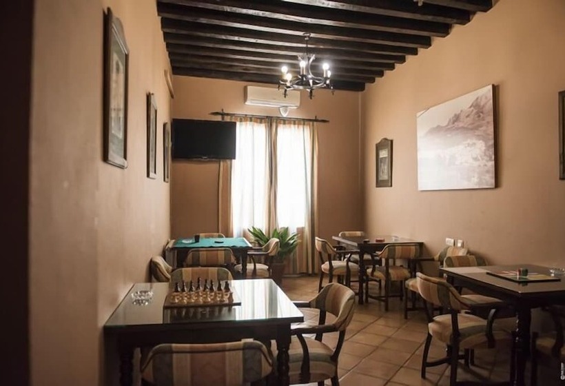 ホテル La Casa Grande De El Burgo