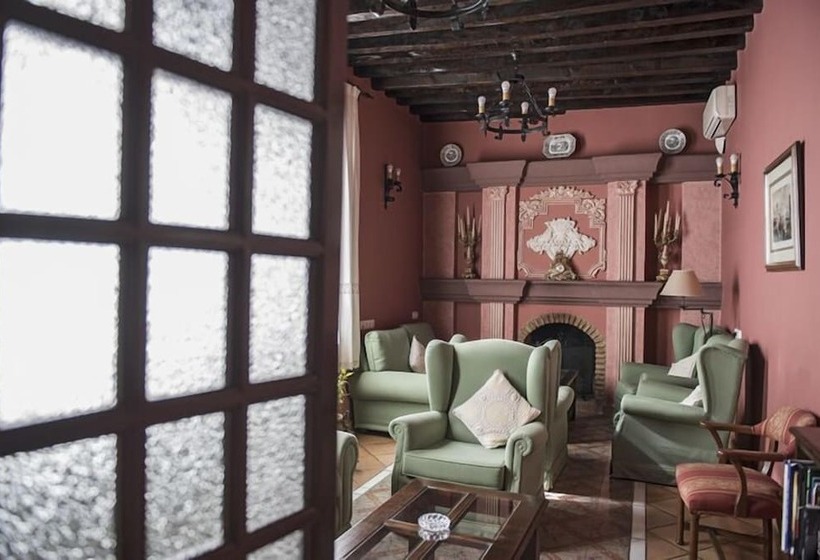 ホテル La Casa Grande De El Burgo