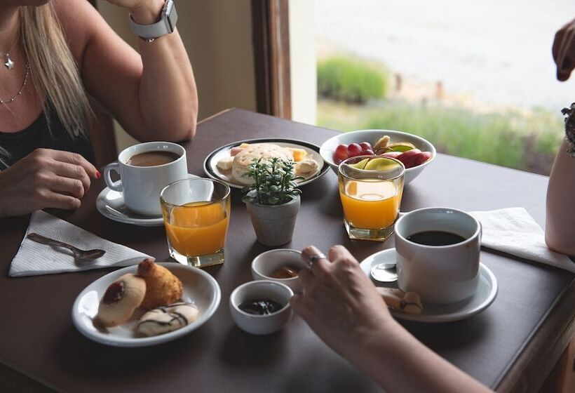 هتل Glaciares De La Patagonia