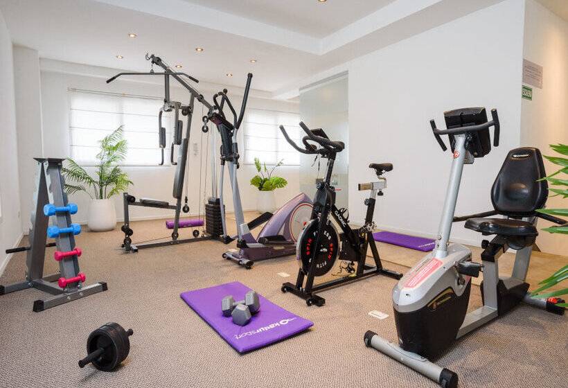 هتل Lagos Del Calafate