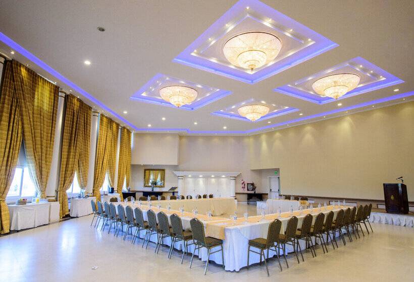 هتل Lagos Del Calafate