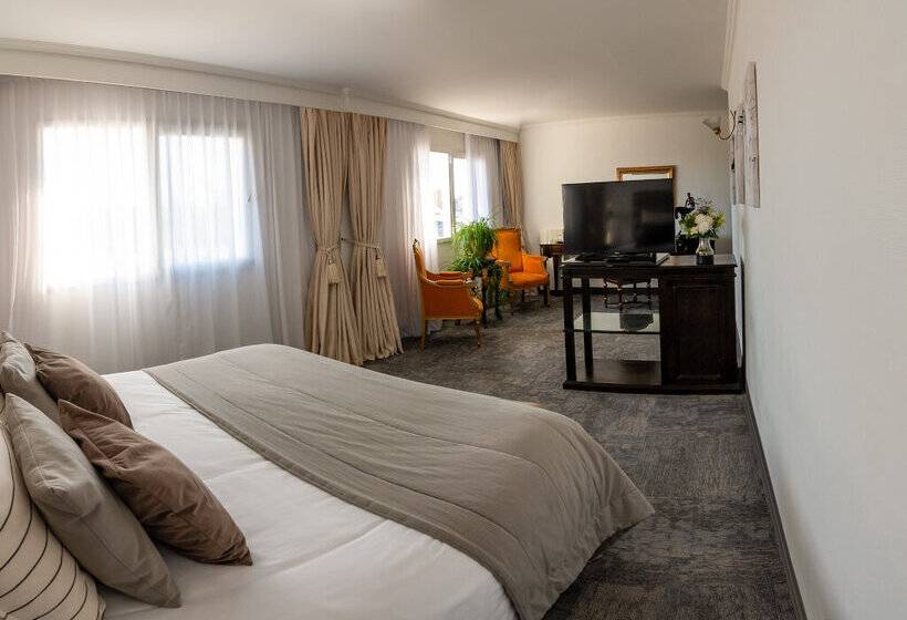 هتل Lagos Del Calafate