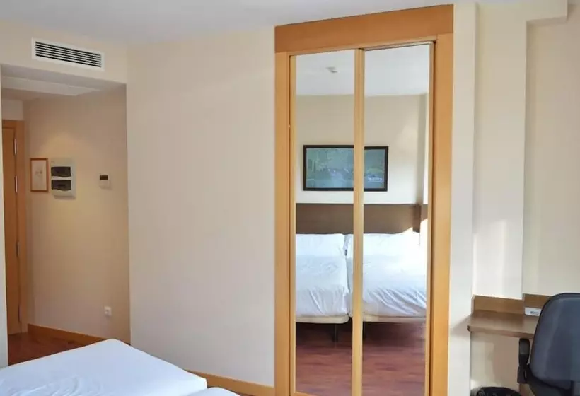 Hotel Palacio Congresos