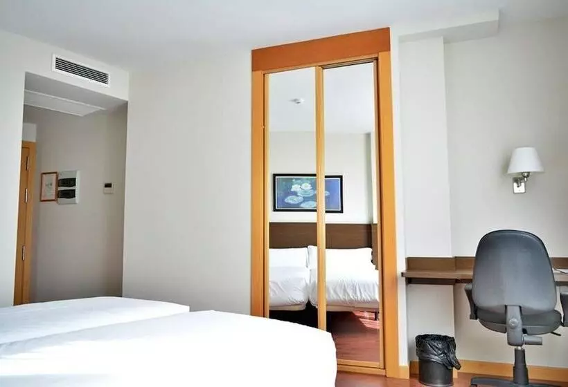 Hotel Palacio Congresos