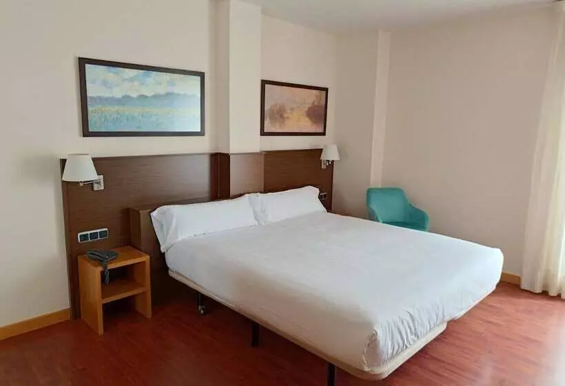 Hotel Palacio Congresos