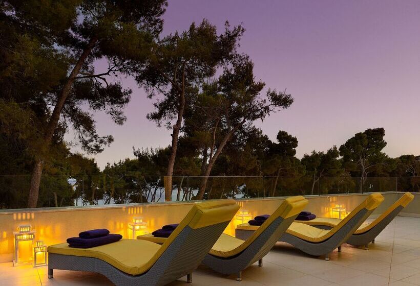 فندق Park Plaza Arena Pula