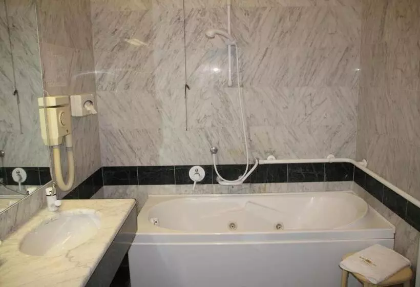 Park Hotel Villa Leon D Oro