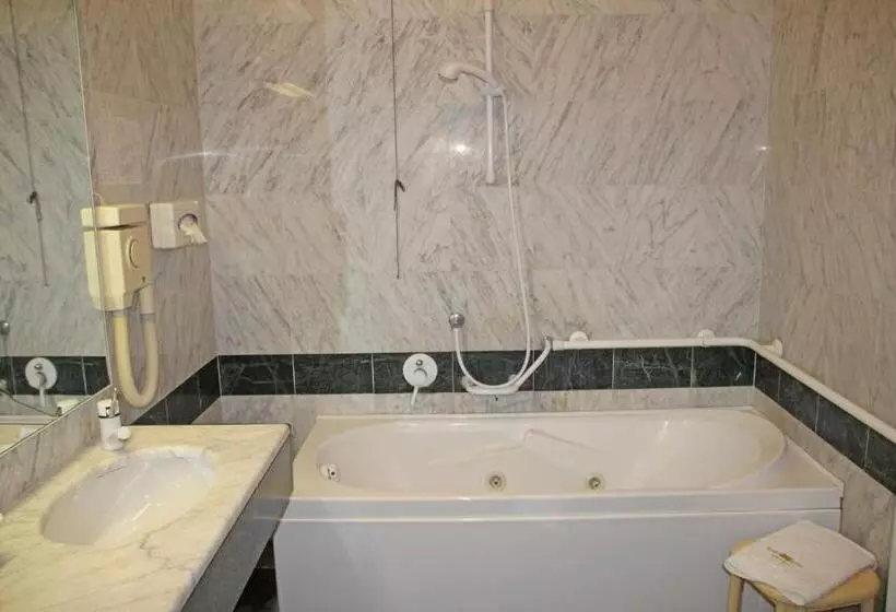 Park Hotel Villa Leon D Oro